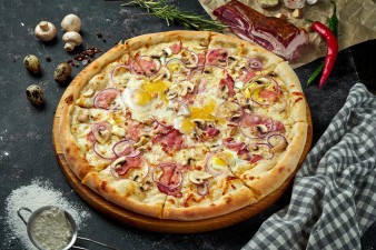 Pizza Carbonara