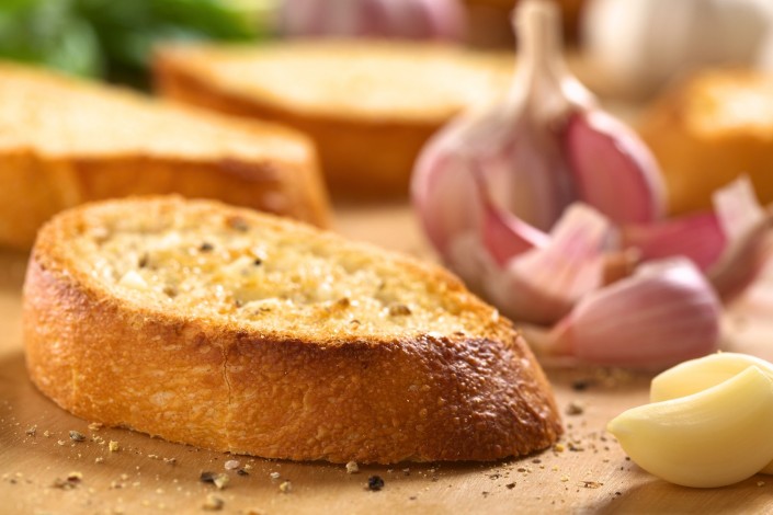 Pane all'aglio tostato